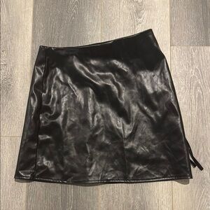 Black leather look Mini Skirt